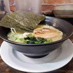 横浜塩ラーメン