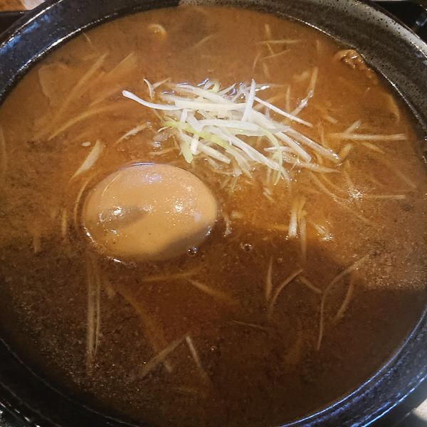 「中華そば(小)735円、煮玉子130円」@もちもちの木 野田店の写真