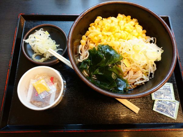 「冷やしたぬきそば＋納豆（クーポン）」@ゆで太郎 蒲田中央通り店の写真