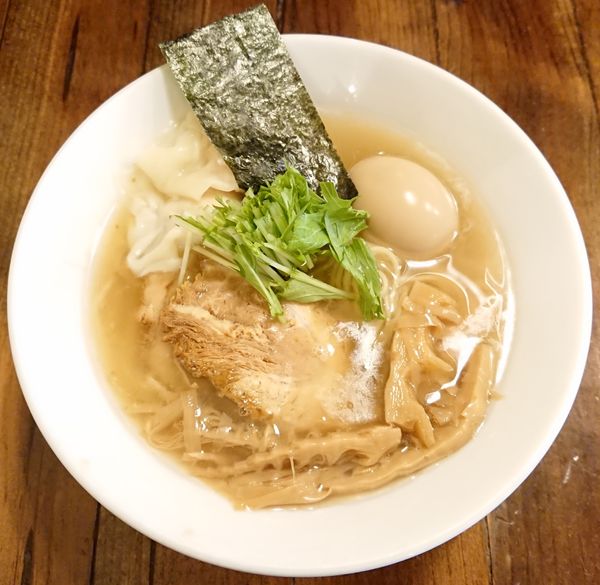 「味玉塩旨そば＋わんたん(2個)」@武麗舞の写真