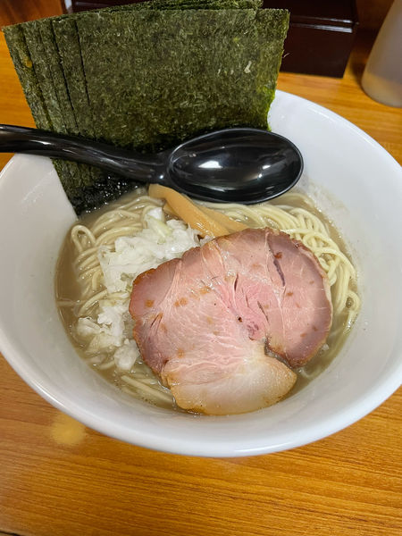 「らーめん塩ダレ大盛TP海苔」@いのうえの写真