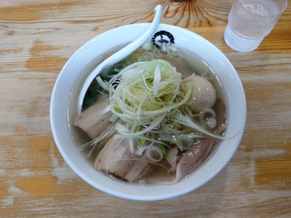 「特製金の中華そば」@伊藤商店 泉ヶ丘店の写真