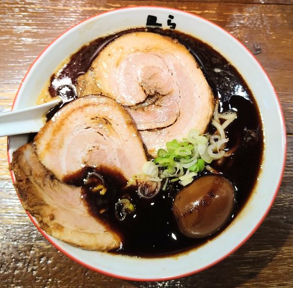 「豚ブラック」@らーめん よし丸の写真