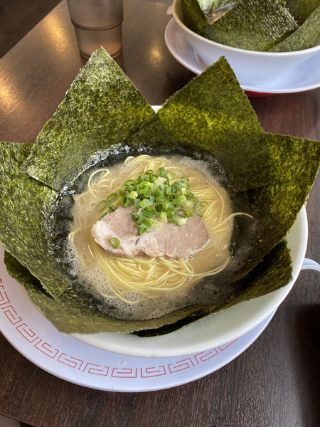 「らーめん白」@博多らーめん ひまわりの写真