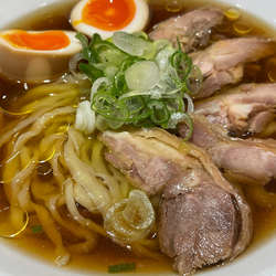 冷やし親鶏中華そば+自家製煮卵