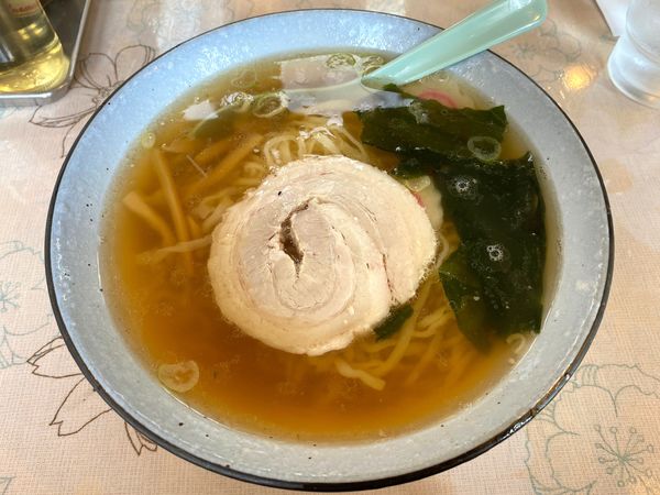 「手打ちらーめん ６００円」@いずみや 本店の写真