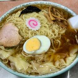 ワンタン麺