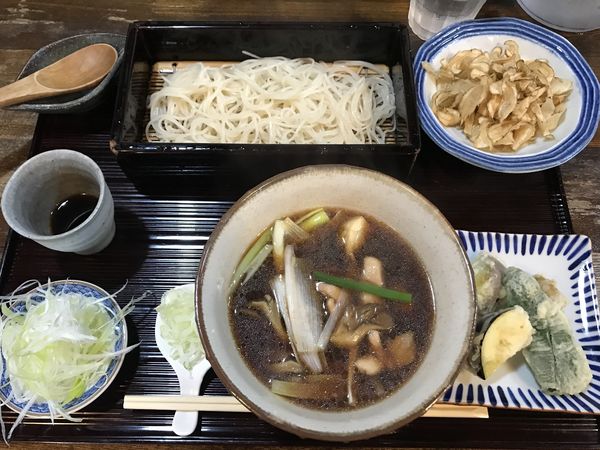 「冷やしトリゴボウせいろ」@蕎麦 たぐとの写真