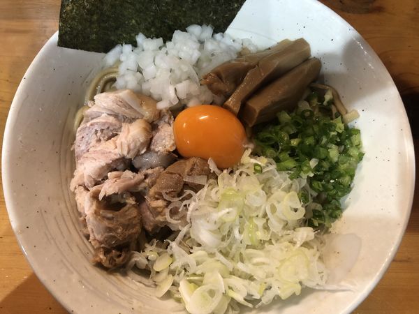 「汁なし鰹Prince」@ラーメン 滋悟郎の写真