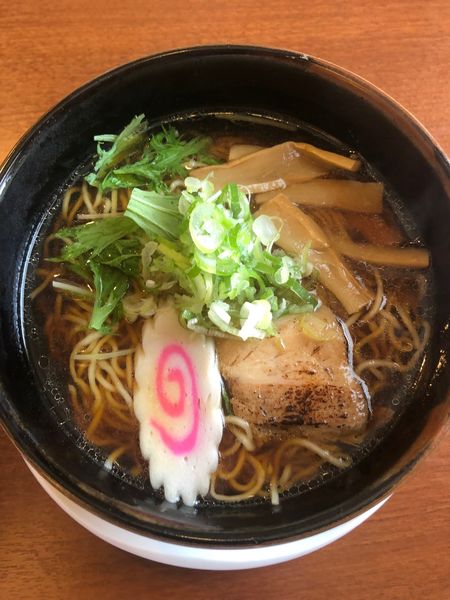 「蒸し小籠包+醬油ラーメン（大盛）」@ぱおず屋 陽太の写真