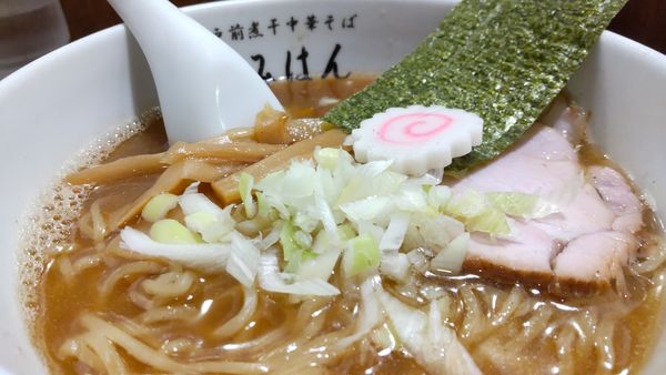 「江戸前煮干し中華そば(醤油)800円」@江戸前煮干し中華そば きみはん 総本店の写真