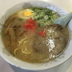 九州ラーメン　550円