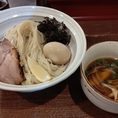 らーめんまるよしの画像