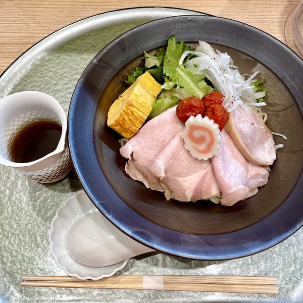 「【気まぐれ限定】マイヤーレモンの冷やし中華 ￥1100」@中華そば 深緑の写真