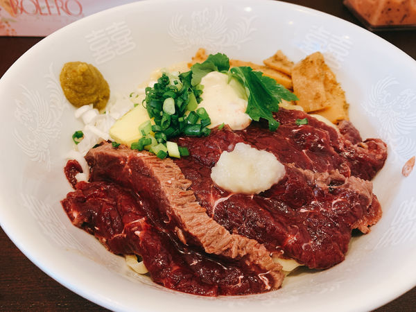 「クジラのたたきまぜそば」@六花 -Rokka-の写真