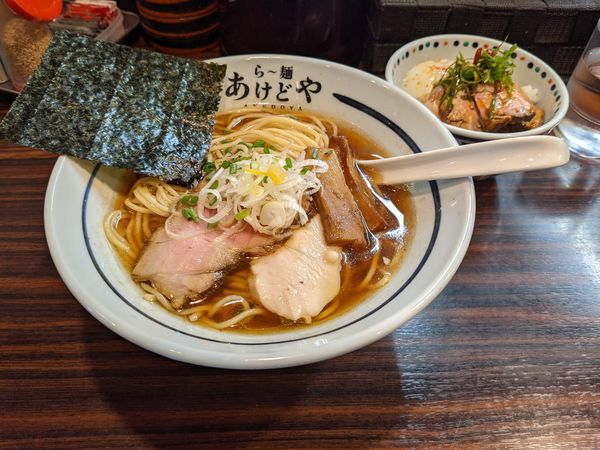 「正油らぁ麺」@らー麺 あけどやの写真