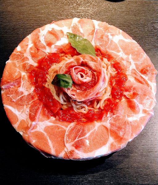 「(限定)トマトと生ハムのチーズ冷麺 (生ハム増し)1600円」@麺の坊 晴天の写真