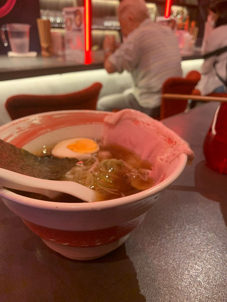 「醤油ラーメン　850円」@支那そば 日々の写真