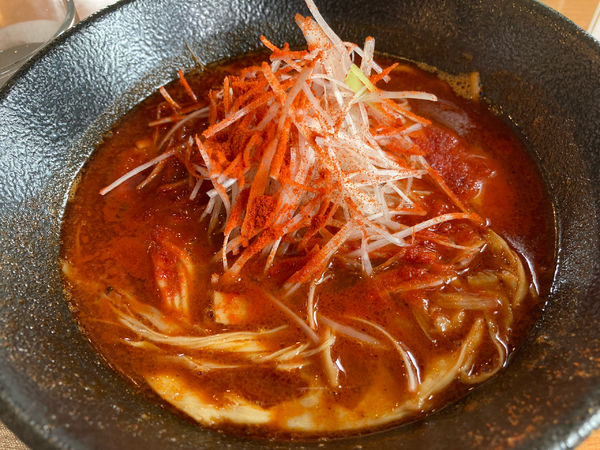 「魚辛ラーメン」@麺屋 鳳の写真
