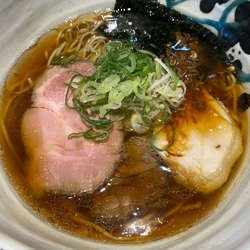 豚醤油らぁめん