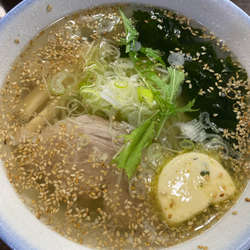 塩ゆずバターラーメン