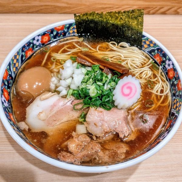 「限定 味玉中華そば」@麺や 六等星の写真