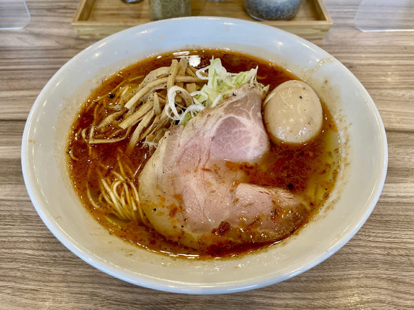 「朝ラーメン（海老塩）＋ 味玉」@くじら食堂 nonowa東小金井店の写真