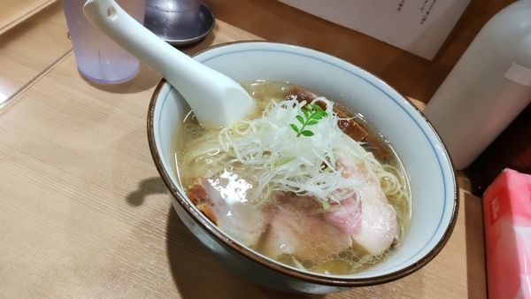 「のどぐろそば」@らぁ麺 くろ渦の写真