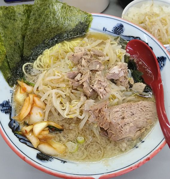 「ラーメン＋もやしダブル」@ラーメンショップ 122号騎西店の写真