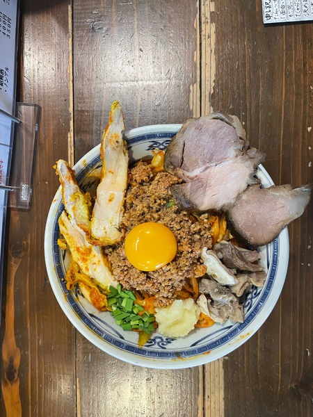 「焼き台湾　ニンニク増し　タンドリーチキン」@ラーメン 達磨食堂の写真