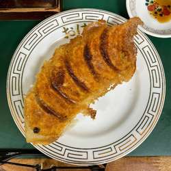 餃子（ギョウザ）