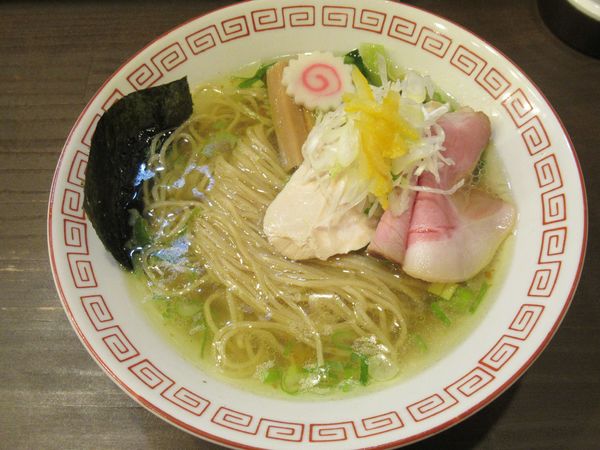 「鶏の中華そば（塩）（800円）」@麺屋 誠栄の写真