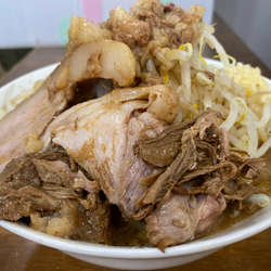 ラーメン 麺量 300g