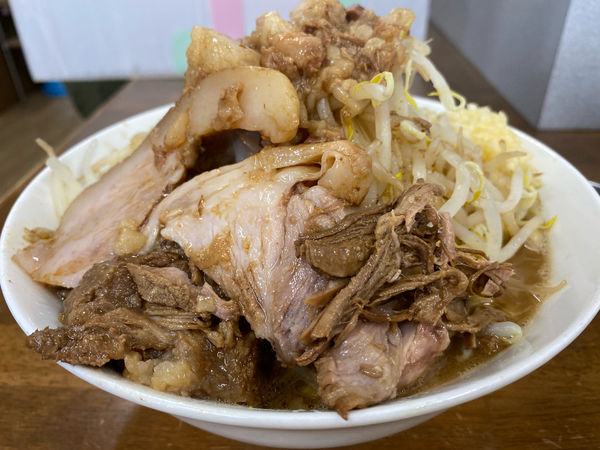 「ラーメン 麺量 300g」@夢を語れ 滋賀店の写真