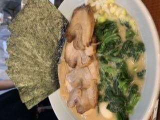 「圭壱　醤油豚骨」@横浜家系ラーメン 圭壱家の写真