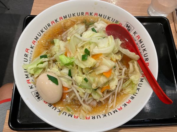 「野菜たっぷりラーメン　煮卵入り」@どうとんぼり神座 天王寺MIOプラザ店の写真