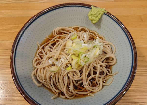 「冷しかけ（そば）　３３０円」@福そばの写真