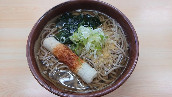 「そば　２００円」@立喰そば 大むらの写真