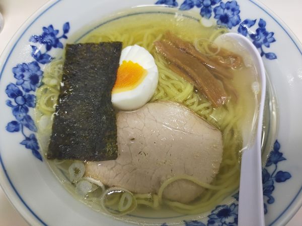 「塩ラーメン　500円」@ぴっといんの写真