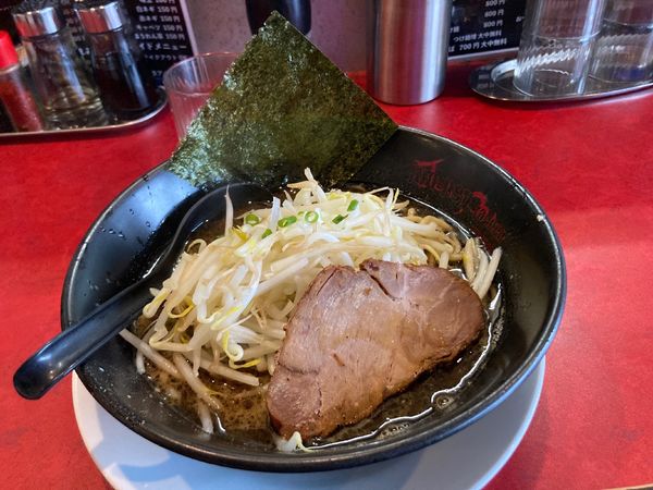 「黒ラーメン」@jun-pey ra-men 成瀬本店の写真