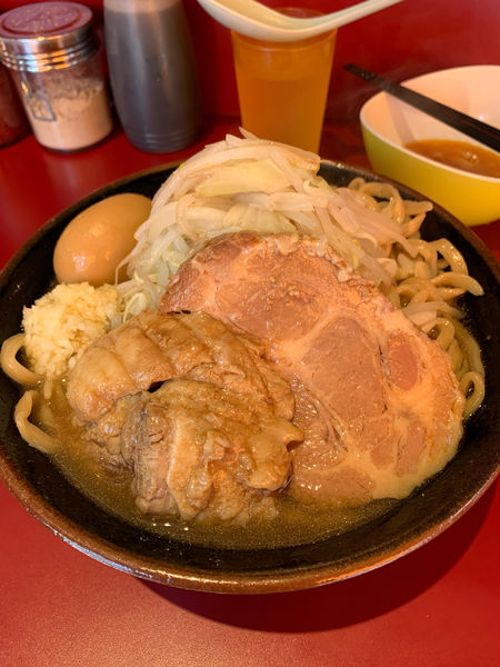 「小　生卵　味玉」@ラーメン二郎 荻窪店の写真