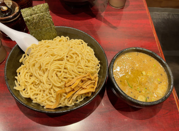 「みそつけめん 大盛 ギタギタ」@こってりらーめん なりたけ 本八幡店の写真