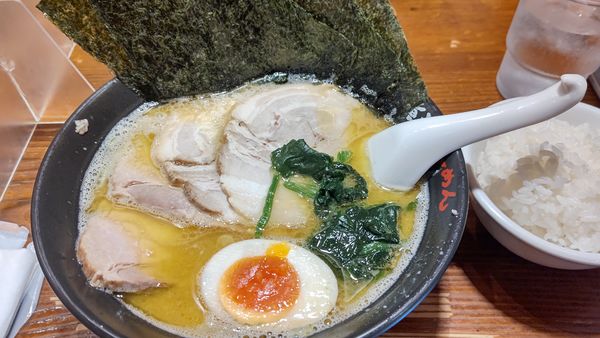 「相乗せらーめん」@壱八家 東戸塚店の写真