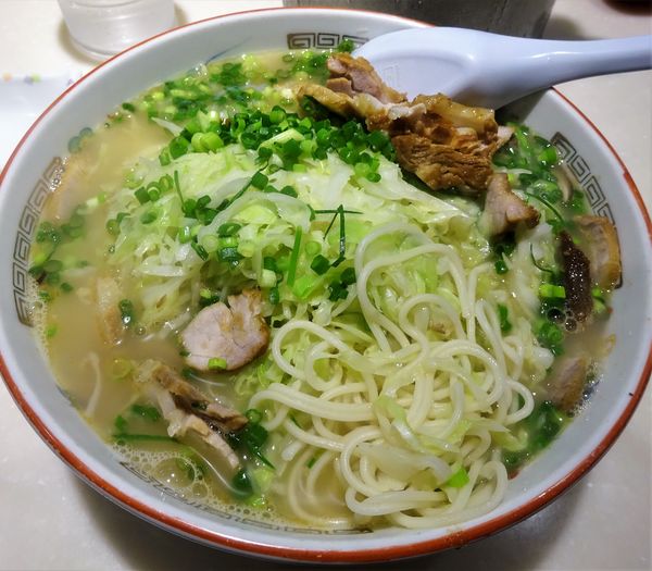 「ラーメン（980円）」@ラーメン専門 こむらさき 天文館本店の写真