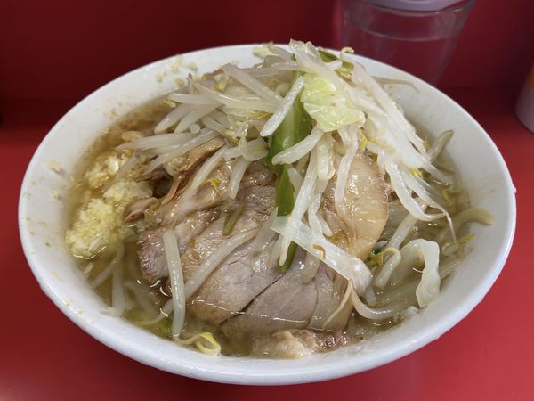 「ラーメン（麺半分）」@ラーメン二郎 三田本店の写真