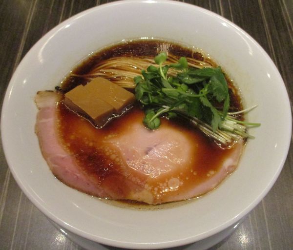 「中華蕎麦　熟成醤油並　1000円」@中華蕎麦 三藤の写真