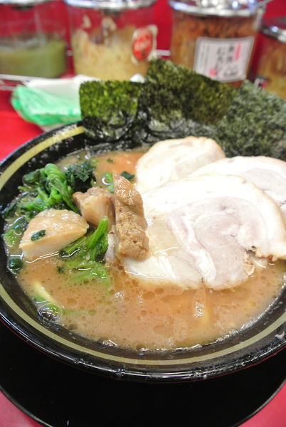 「ラーメン凄薄、バラ３枚、半ライス」@柏 王道家の写真