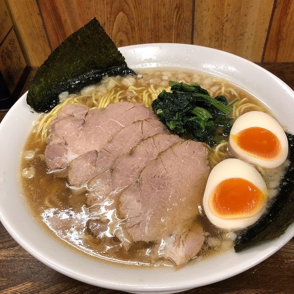 「チャーシューメン880円大盛200円味玉120円半ライス150円」@ラーメンショップ 厚木店の写真