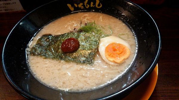 「いちもんじラーメン(600円税込)」@豚骨ラーメン いちもんじ 北本店の写真