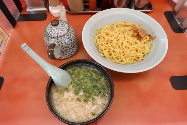 「【期間限定】ホタテ塩とんこつつけ麺￥９４０」@ラーメン山岡家 大口店の写真